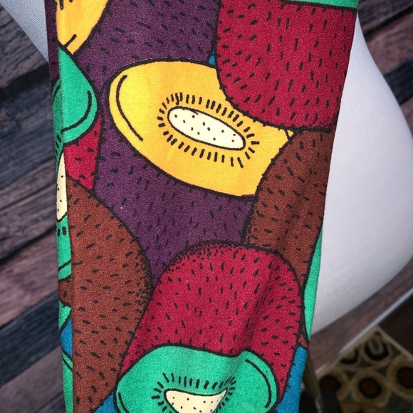 LuLa Roe Leggings - Picture 4 of 6